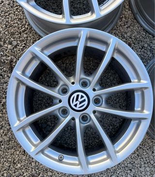 Llantas Orig. VW T5, T6 R. 16 5-120