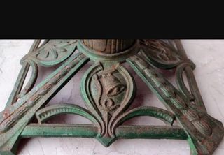 Antigua base árbol de Navidad