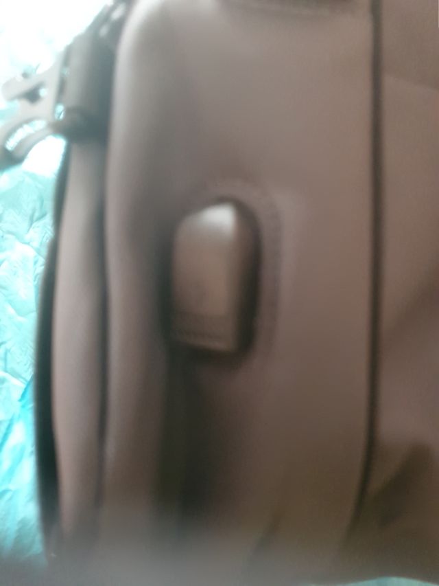 Mochila de viaje con usb extensible