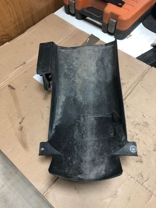 guardabarros trasero yamaha genesis