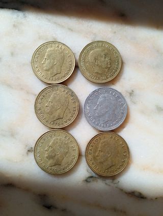 6 pesetas 1 dictador Franco y 5 Borbón