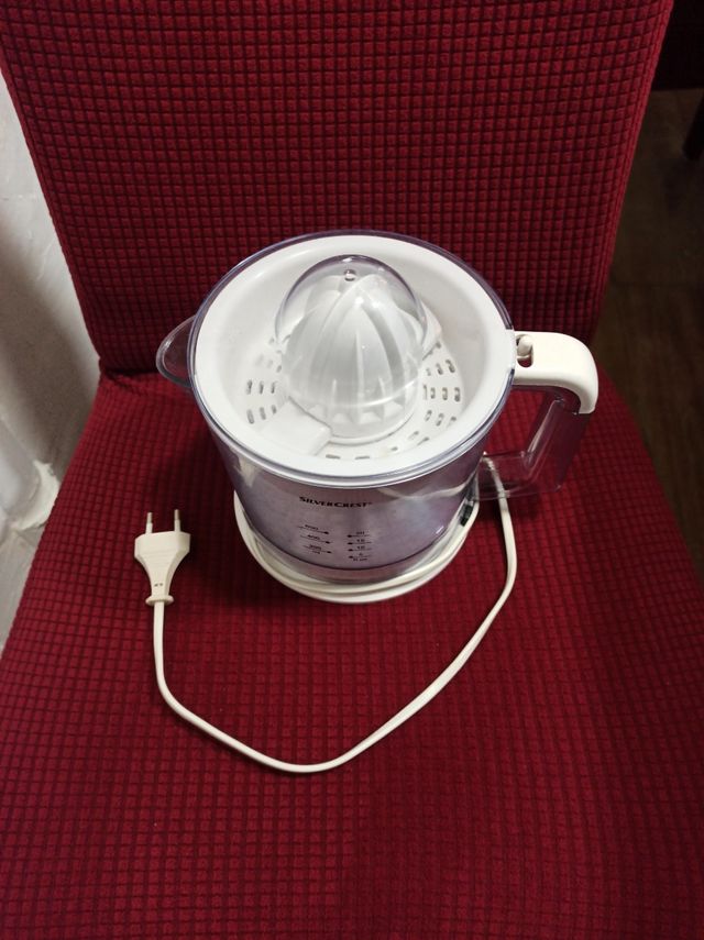 Exprimidora automática