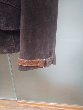 Chaqueta ante Cortefiel