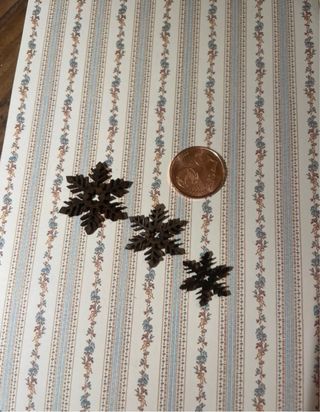 decorazione legno dollhouse