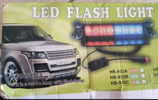Lampeggiante luce a led rossa e blu 