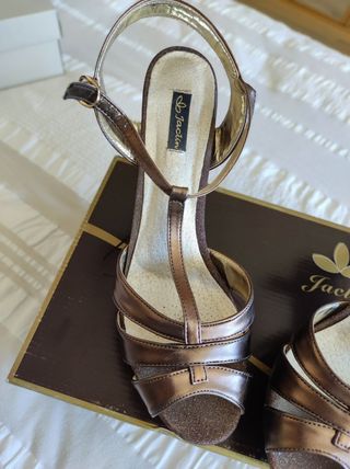 Sandalias fiesta  tacón 