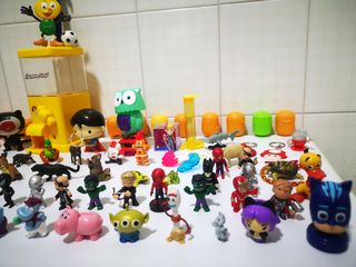 Figuras muñecos Huevos Kinder, Lacasitos, Lego,Toy