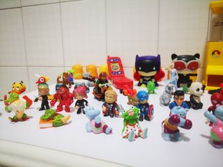 Figuras muñecos Huevos Kinder, Lacasitos, Lego,Toy