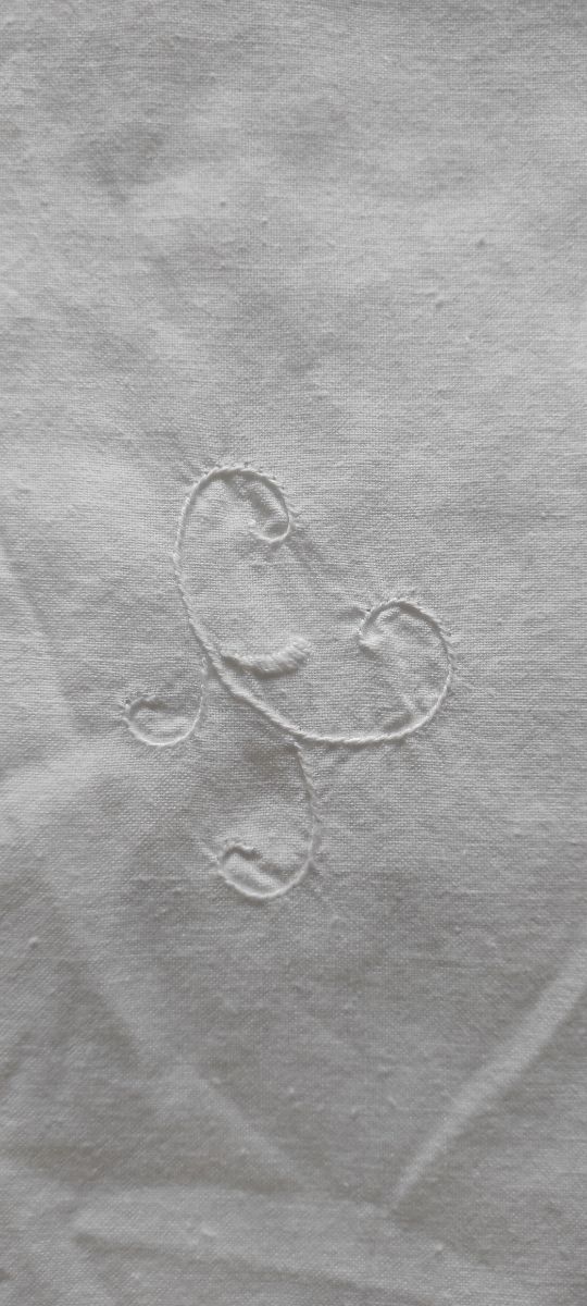 Mantel blanco de algodon