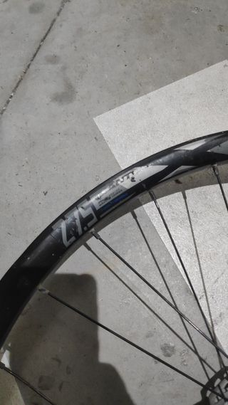Ruedas 27'5 boost. Juego. 