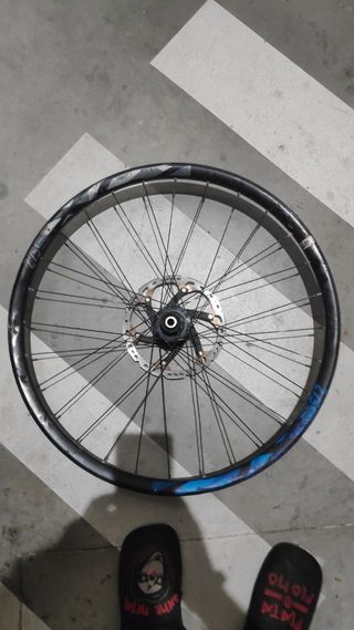 Ruedas 27'5 boost. Juego. 