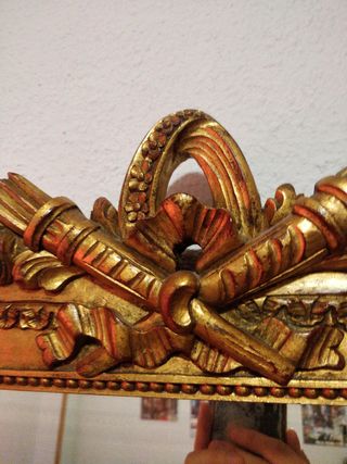 Antiguo espejo Isabelino