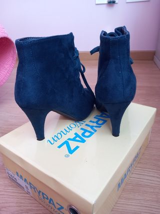Botines tacón