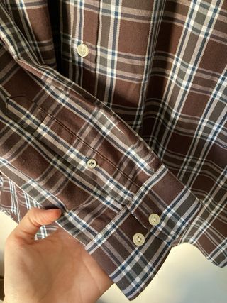 Camisa de cuadros marrón