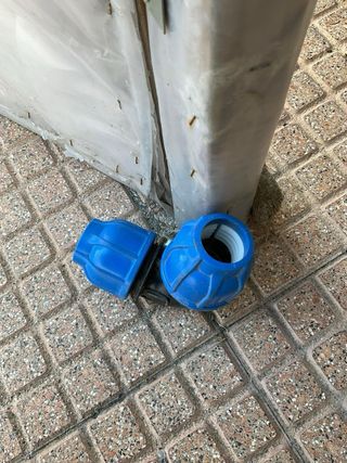 Raccordo a gomito 90 gradi pn 16