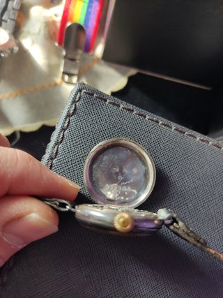 Orologio per mancini trench