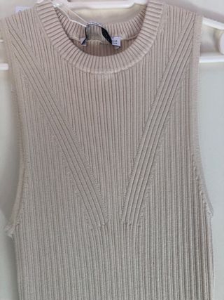 vestido con etiqueta bershka