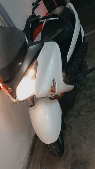 SUZUKI BURGMAN 125