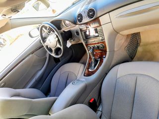 Mercedes-Benz CLK 2005