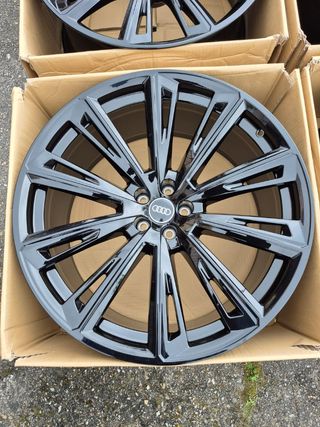 Llantas audi rsq8