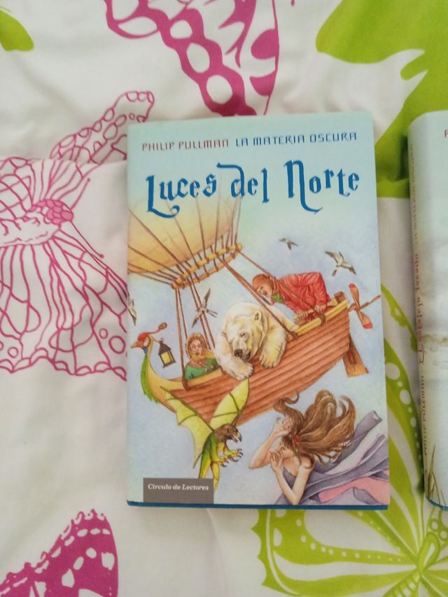 Primer/tercer libro "La materia oscura"