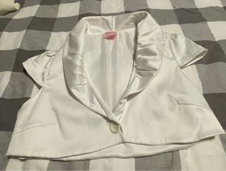 lote de 3 chaquetas dos tipo torera y otra fiesta 