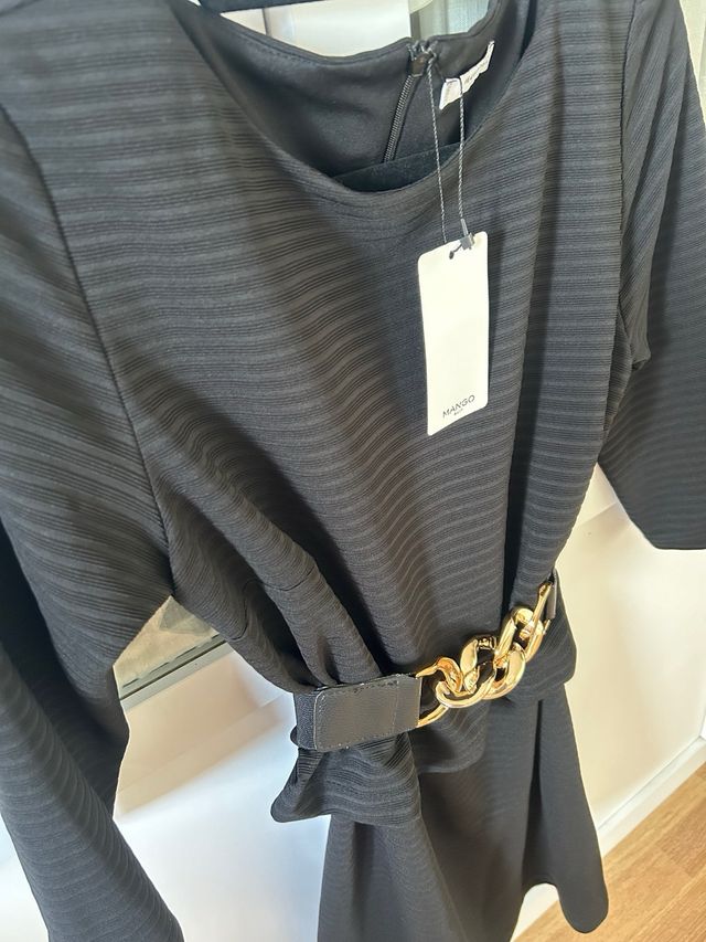 Bonito vestido Mango a estrenar
