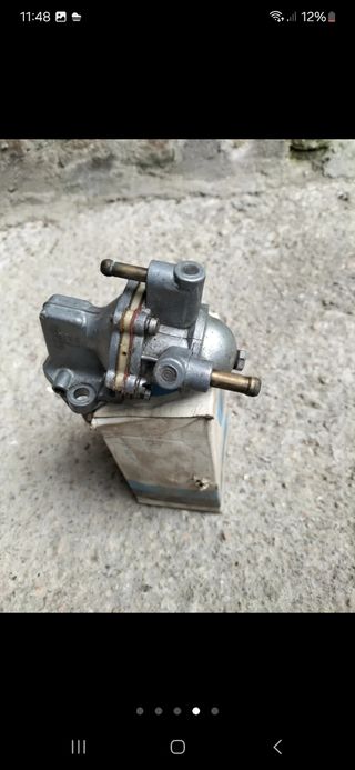 Se vende bomba de gasolina  inssa nueva seat 600