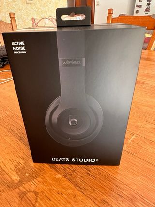 BEATS STUDIO 3.