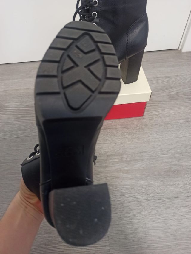 Botas negras mujer.