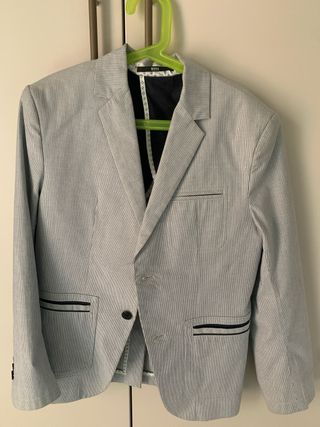 Traje comunión niño Hugo Boss.