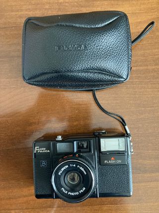 CamaraFujica analogica muy buena cámara fácil de m