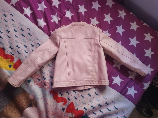 Cazadora cuero niña