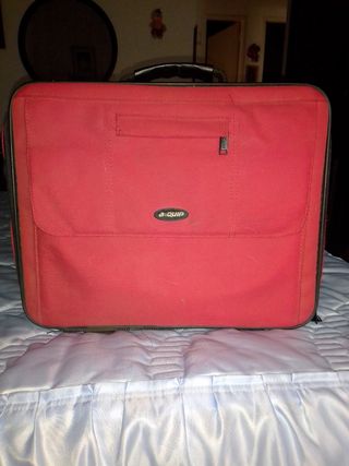 Maletín neceser vuaje