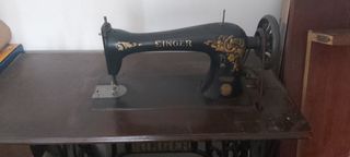 Máquina coser antigua