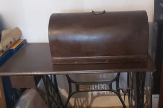 Máquina coser antigua