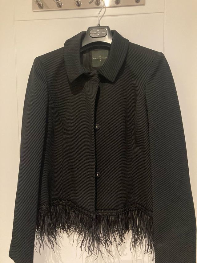 Chaqueta Negra de Roberto Verino