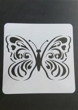 2 stencil farfalle
