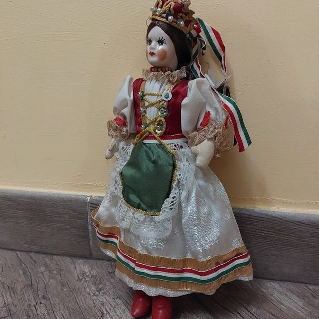 Bambole in porcellana 