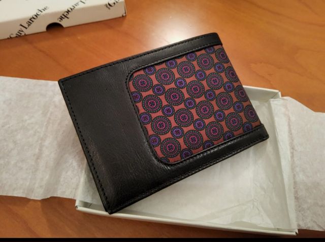 Portafoglio marca Guy Laroche in pelle