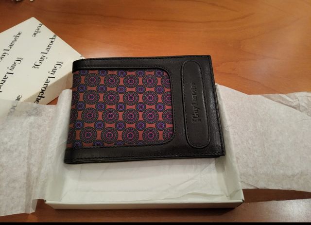 Portafoglio marca Guy Laroche in pelle