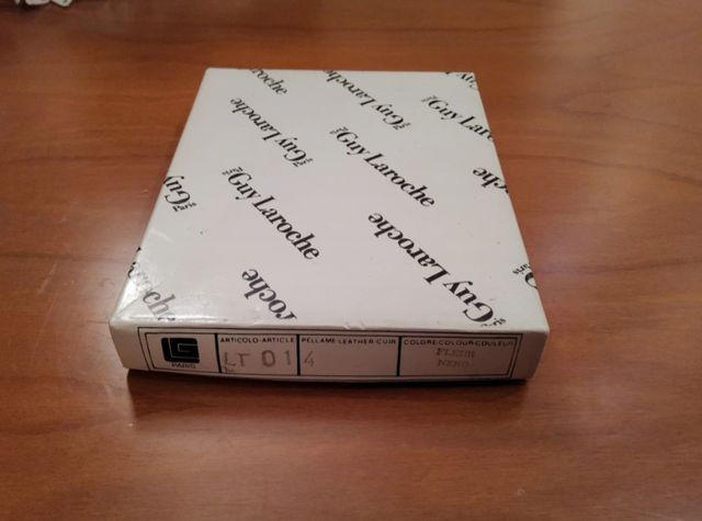 Portafoglio marca Guy Laroche in pelle