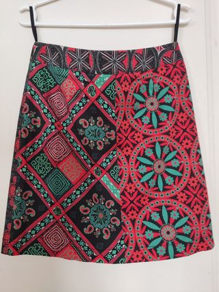 Falda DESIGUAL talla S