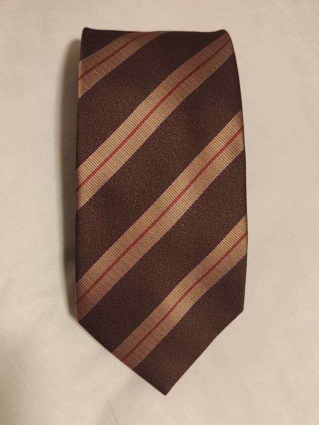 Corbata Cedar