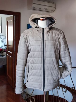 Giubbotto uomo imbottito. Zara. L