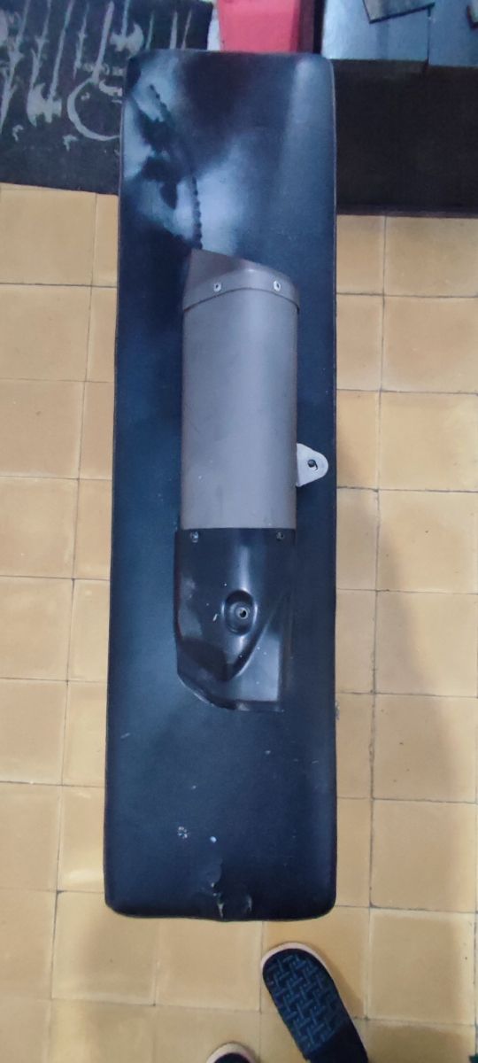 Escape Yamaha r6 año 06 07