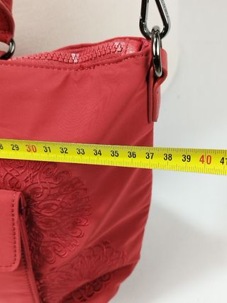 Bolso desigual hombro rojo 