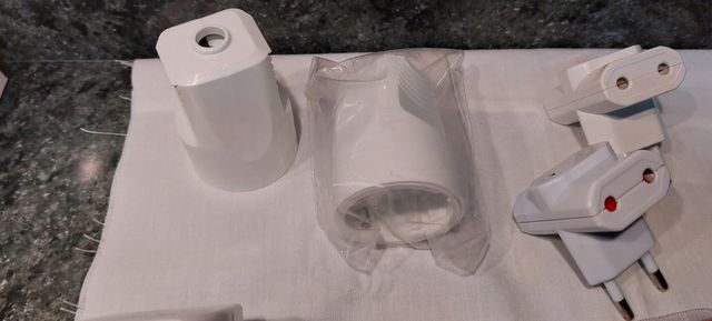 N° 145.- Accesorio electricidad y ferretería