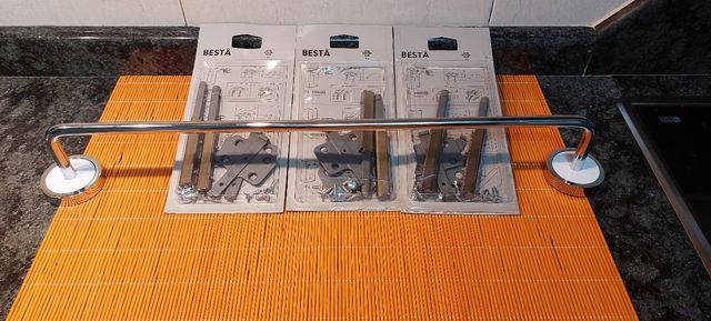 N° 145.- Accesorio electricidad y ferretería