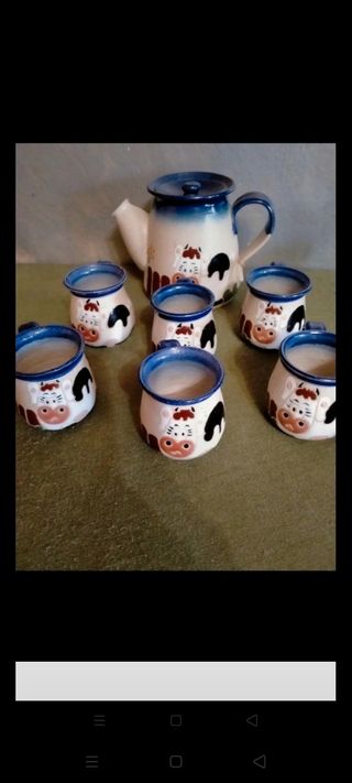 Set tazzine e lattiera